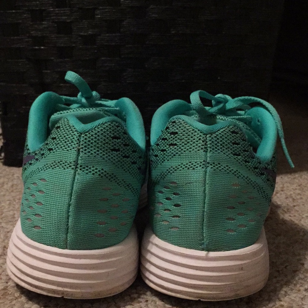 Nike Running Shoes - Picture 5 of 5